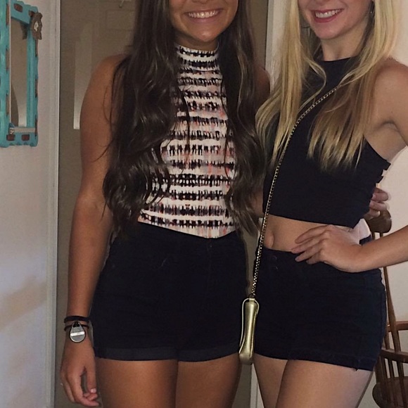 Patterned Crop Top - Picture 1 of 2